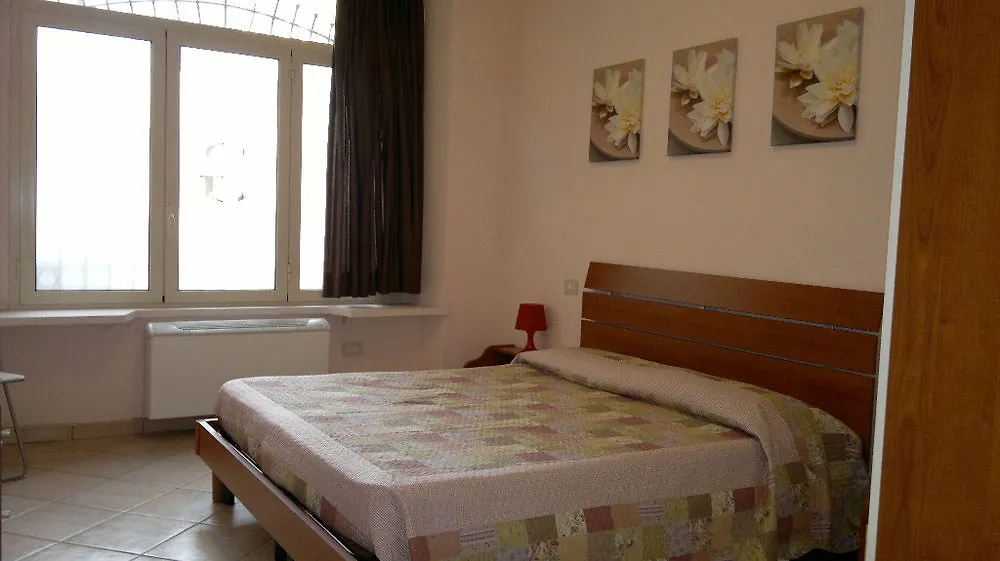 ** Aparthotel Residence Gloria Montecatini Terme Italy