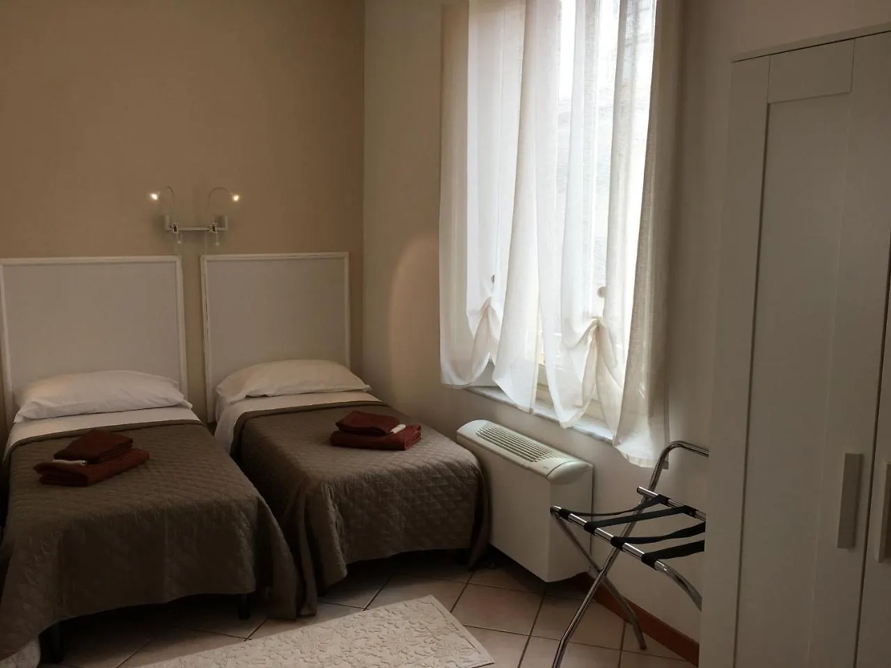 Residence Gloria Montecatini Terme 2*,  Italy